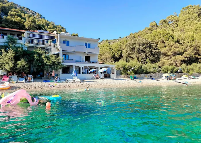 Robinson Edita 3* Bogomolje