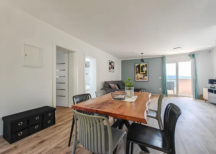 Robinson Edita Bogomolje