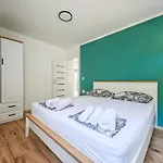 Robinson Edita 3* Bogomolje