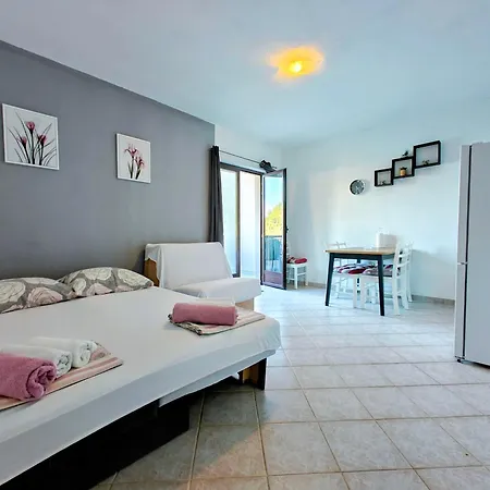 Casa de hóspedes Robinson Edita 3*