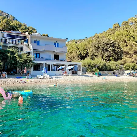 Robinson Edita 3* Bogomolje