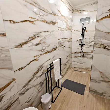 Casa de hóspedes Robinson Edita